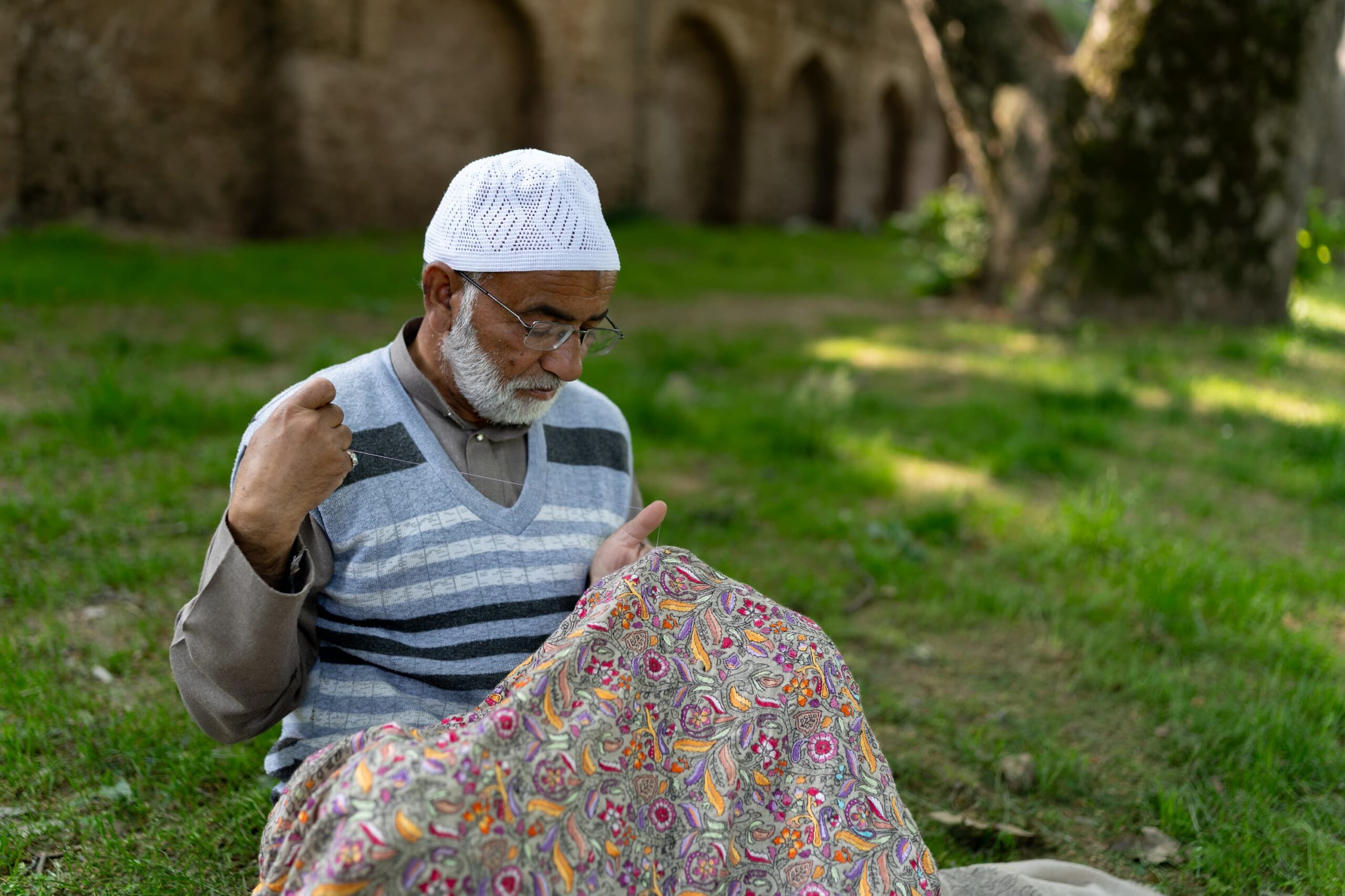 Kashmiri handicrafts Kashmiri handicrafts